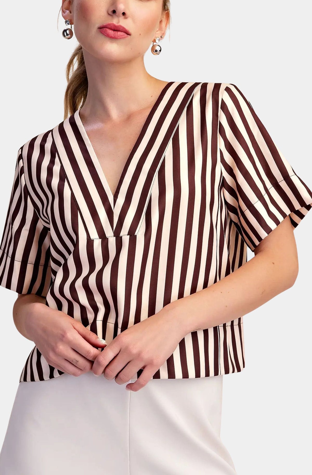 Valerie Top
