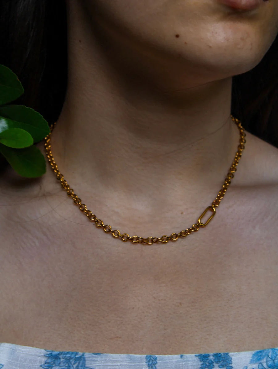 Side Clip Necklace